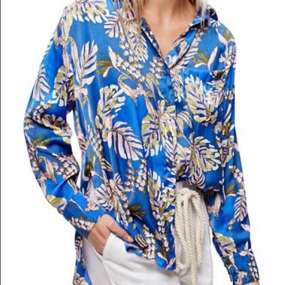 Free People Tops - Free People Under the Palms Blue Hawaiian Boho Satin Button Down blouse